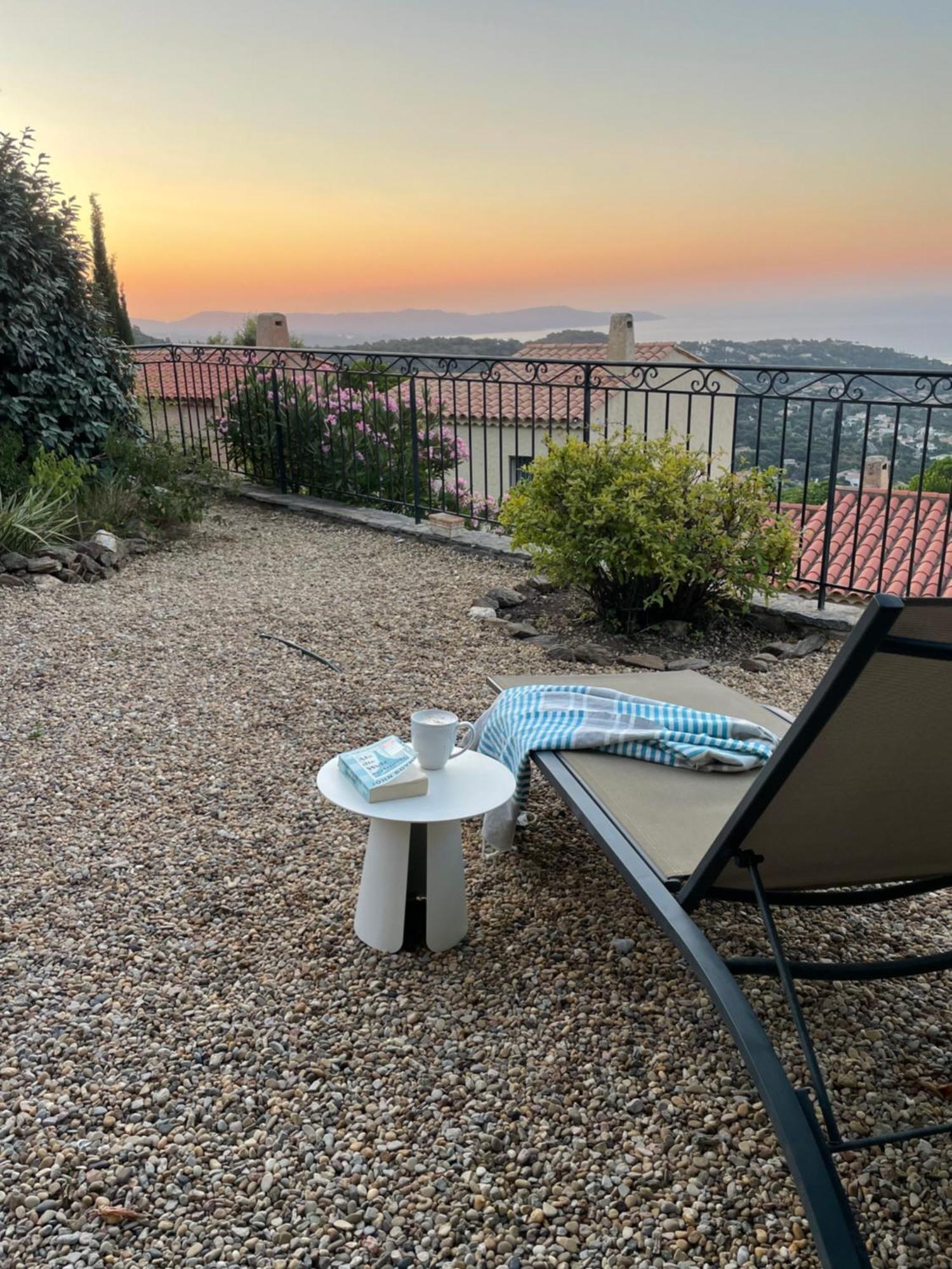 La Villa Cavalaire Bagian luar foto